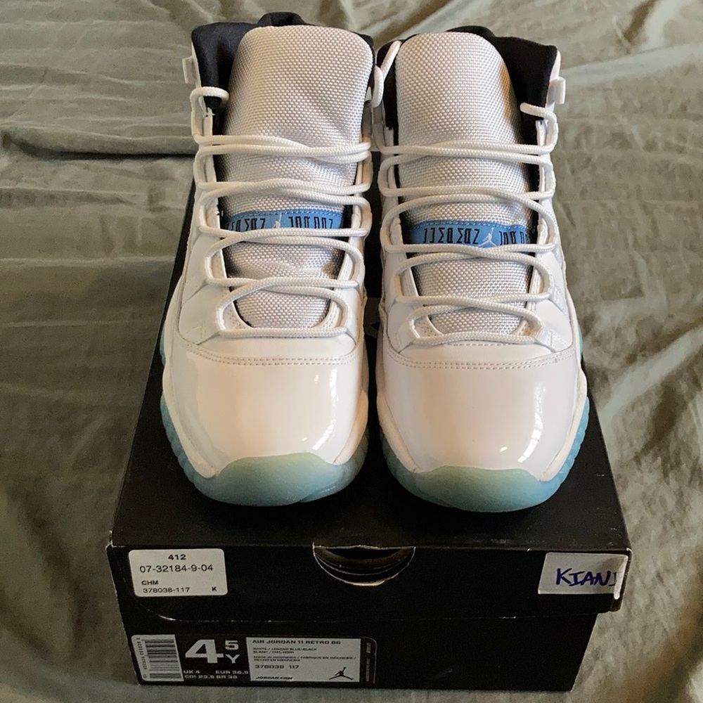 🔺SOLD🔺 Jordan 11 Legend Blue 4.5Y - Picture 2 of 7